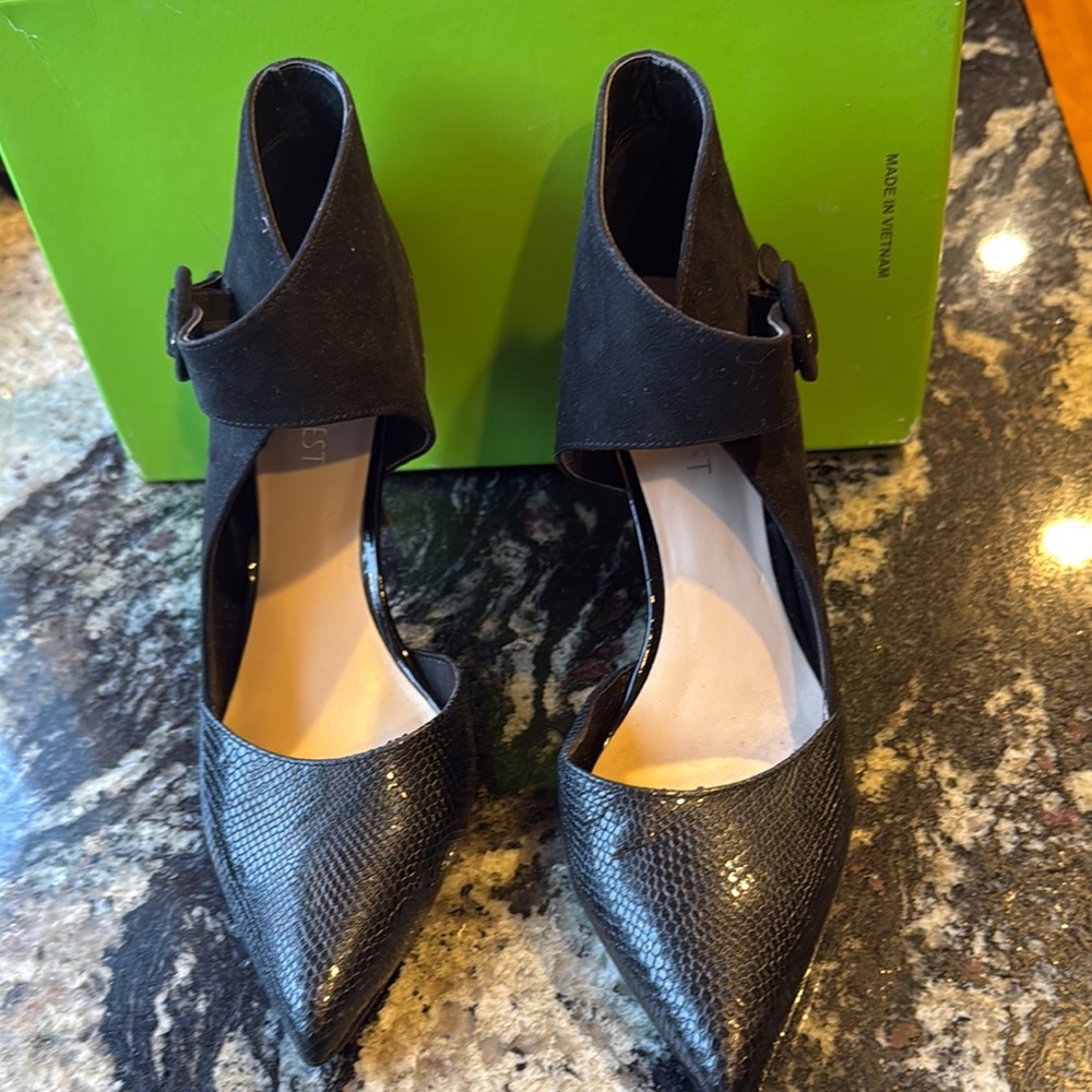 Black Pointed Toe Heels